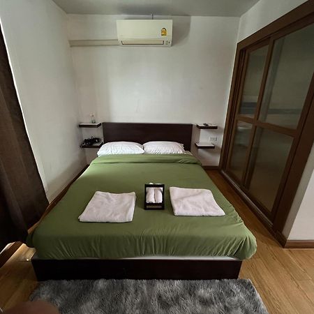 Bud Brew Beyond Dispensary And Hotel 방콕 외부 사진